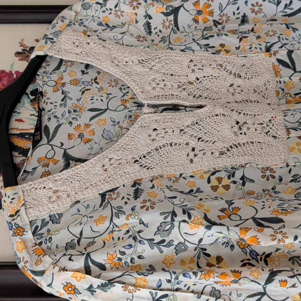 Zara Floral Crochet Yoke Blouse - Green & Yellow - Picture 3 of 13